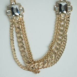 BANANA REPUBLIC Gold Chain Jewel Necklace NWT
